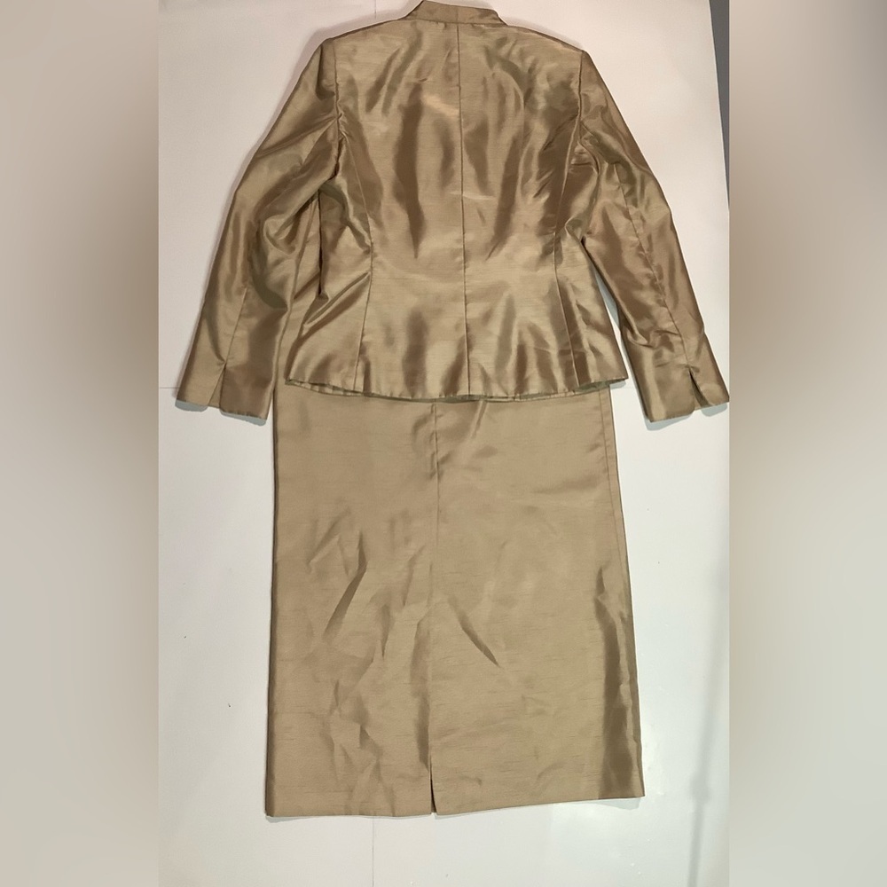 Rena Rowan satin Gold Women's Blazer and Skirt Set - Picture 4 of 15